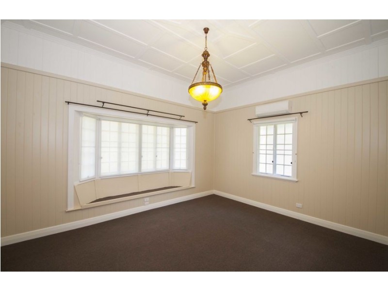 318 Lennox Street, Maryborough QLD 4650