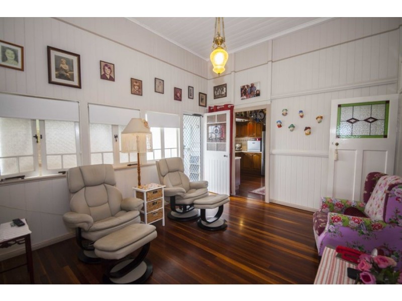 52 Wolseley Street, Granville QLD 4650