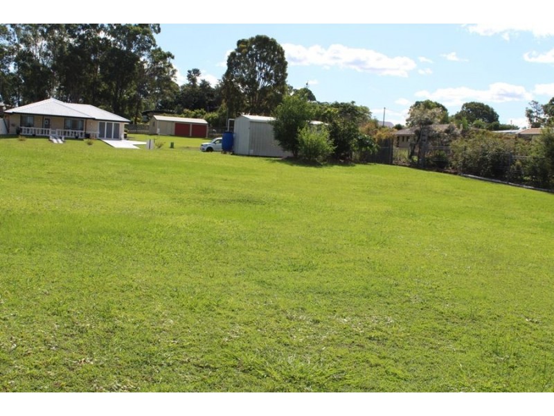 4 Josephine Drive, Tiaro QLD 4650