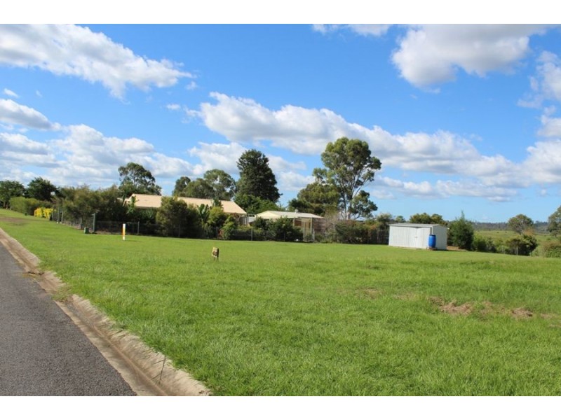 4 Josephine Drive, Tiaro QLD 4650