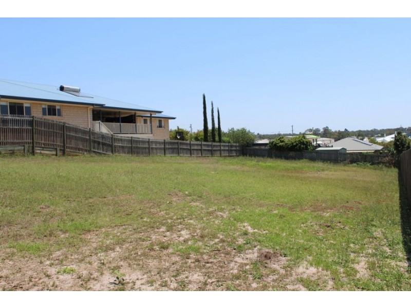 3 Wilarna Close, Tinana QLD 4650