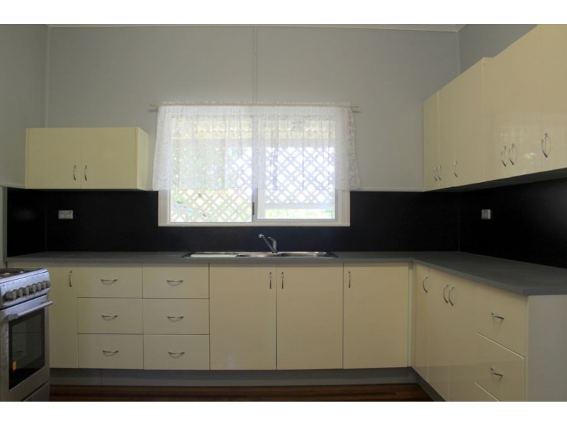 10 John Lane, Maryborough QLD 4650