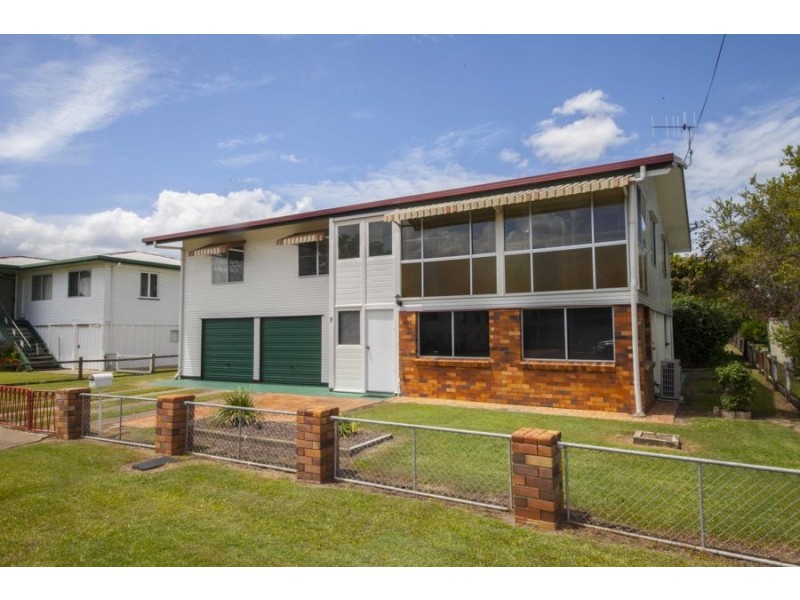 7 Pioch Street, Maryborough QLD 4650