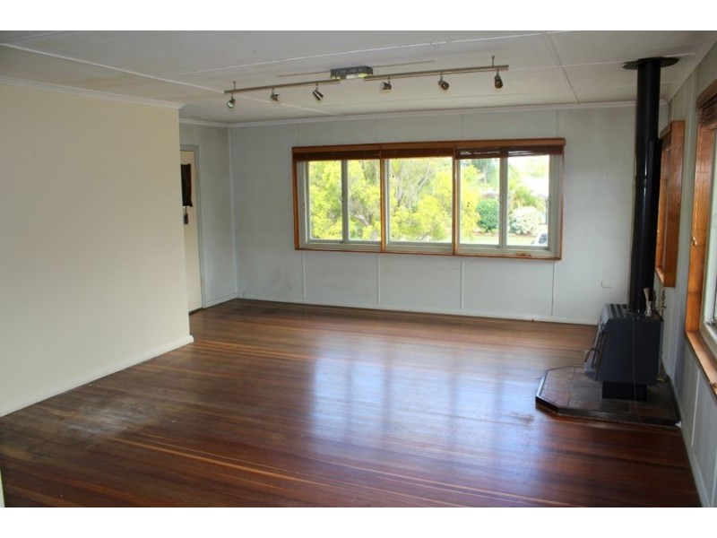 17 Cardigan Street, Granville QLD 4650