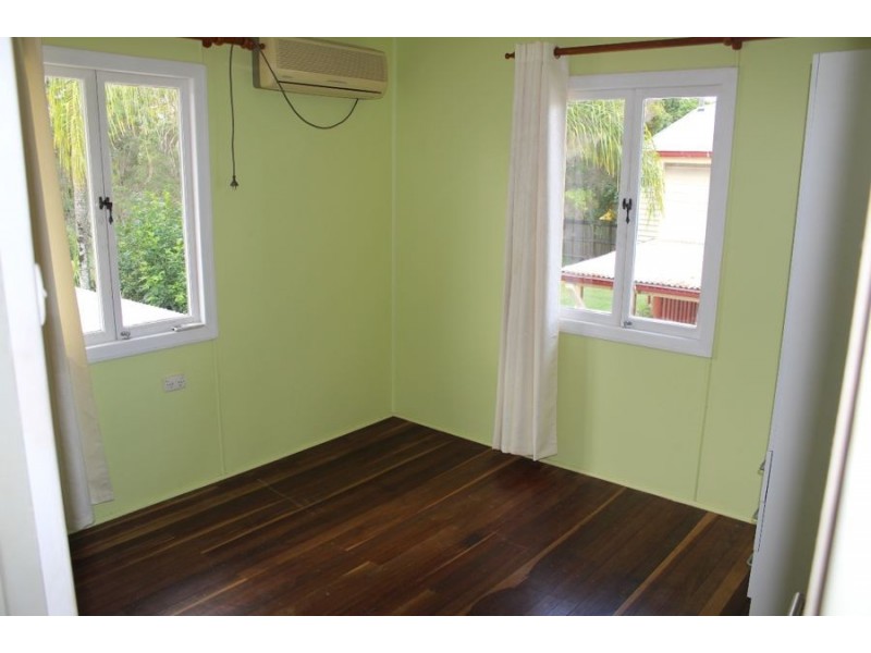 17 Cardigan Street, Granville QLD 4650