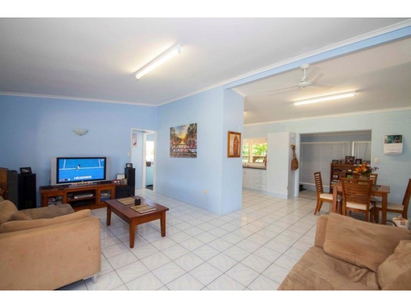 402 Nerada Road, Tinana South QLD 4650