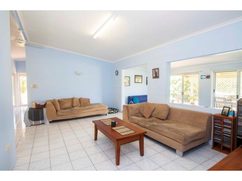 402 Nerada Road, Tinana South QLD 4650