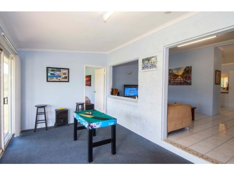 402 Nerada Road, Tinana South QLD 4650