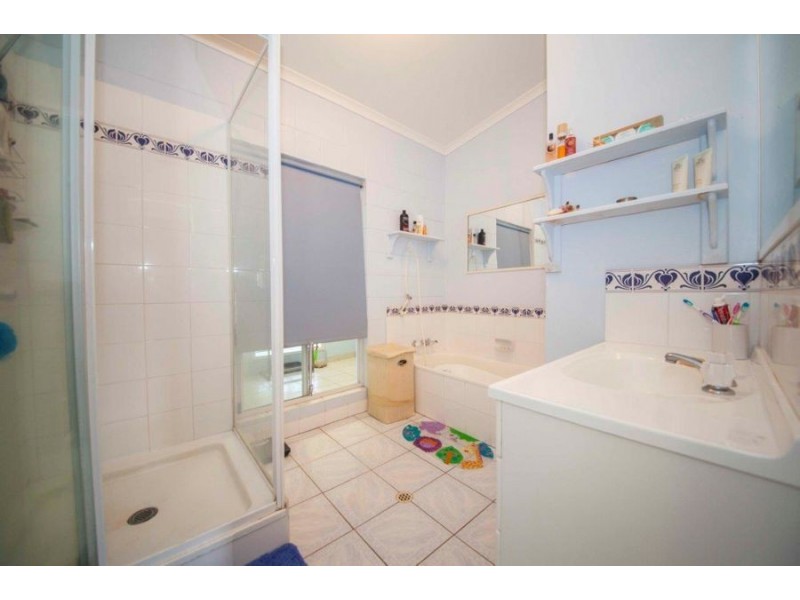 402 Nerada Road, Tinana South QLD 4650