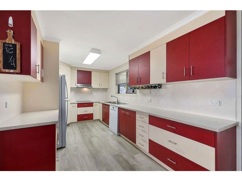 2 Satinwood Close, Tinana QLD 4650