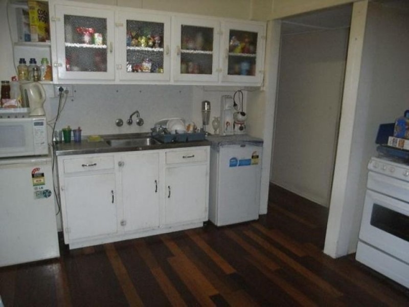 222 Cheapside Street, Maryborough QLD 4650