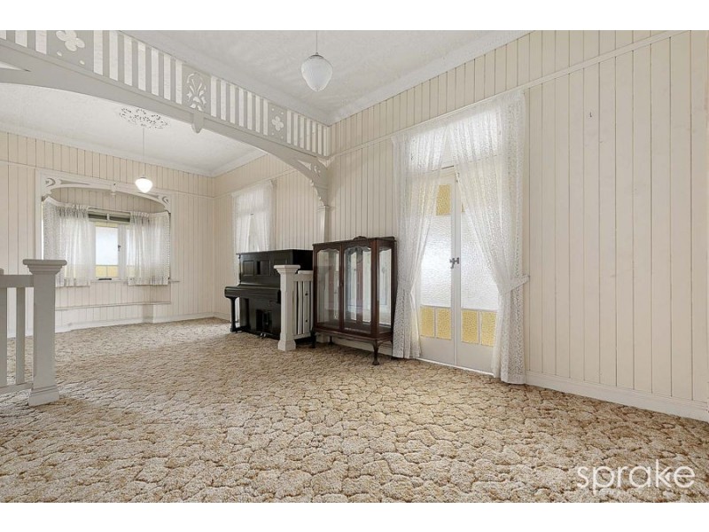 225 John Street, Maryborough QLD 4650