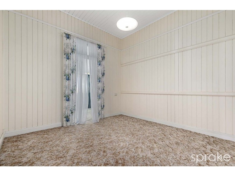 225 John Street, Maryborough QLD 4650