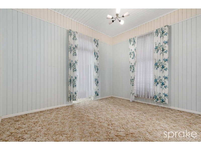 225 John Street, Maryborough QLD 4650