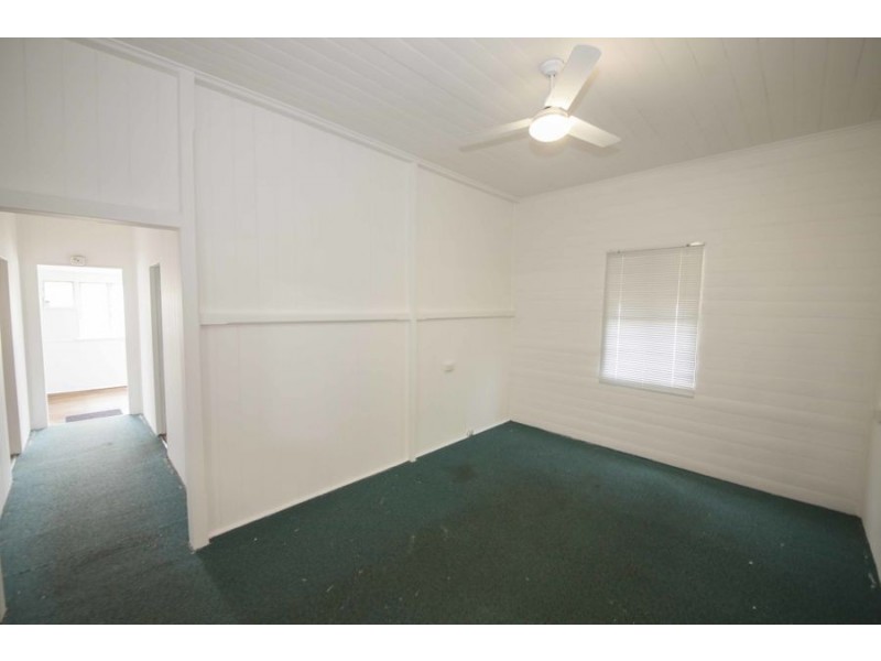 243 Pallas Street, Maryborough QLD 4650