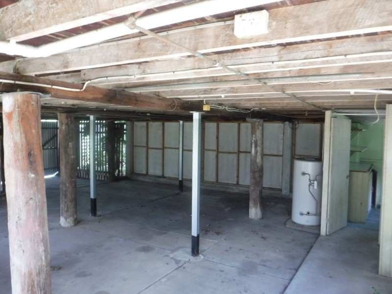 24 Grosvenor Street, Maryborough QLD 4650