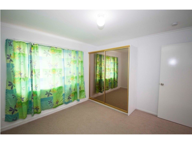 123 Cambridge Street, Granville QLD 4650