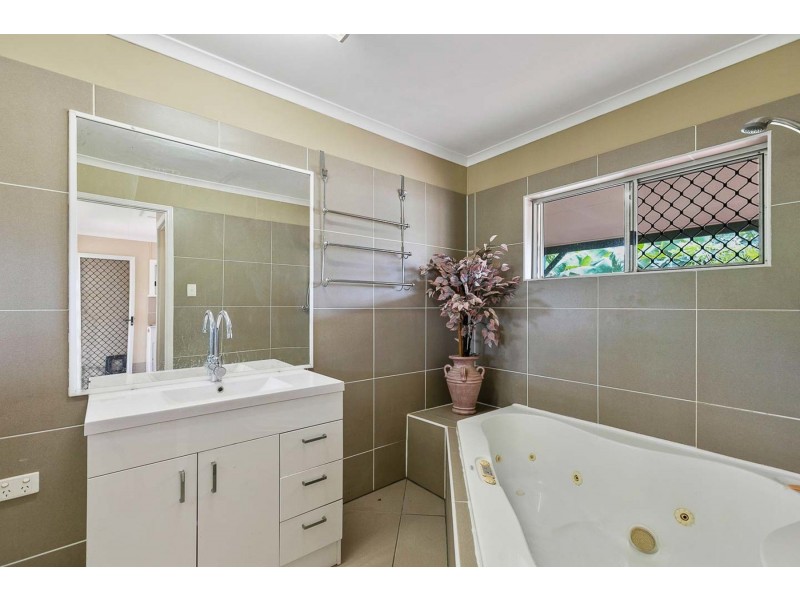 94 Wights Lane, Dunmora QLD 4650
