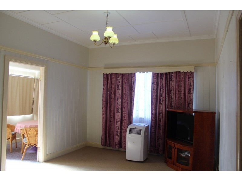 4 Premier Street, Maryborough QLD 4650