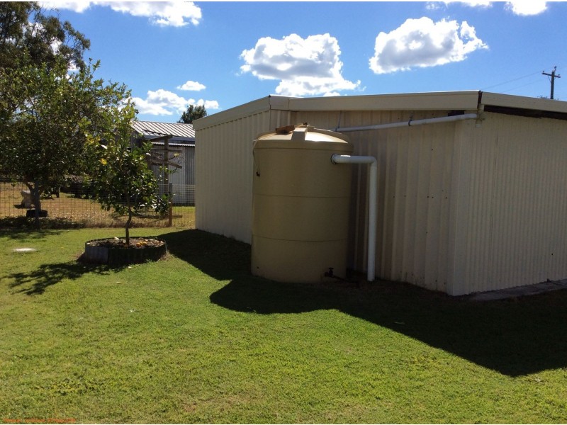 4 Premier Street, Maryborough QLD 4650