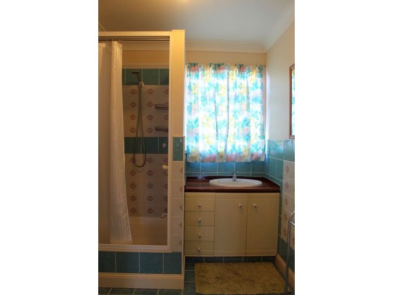 4 Premier Street, Maryborough QLD 4650