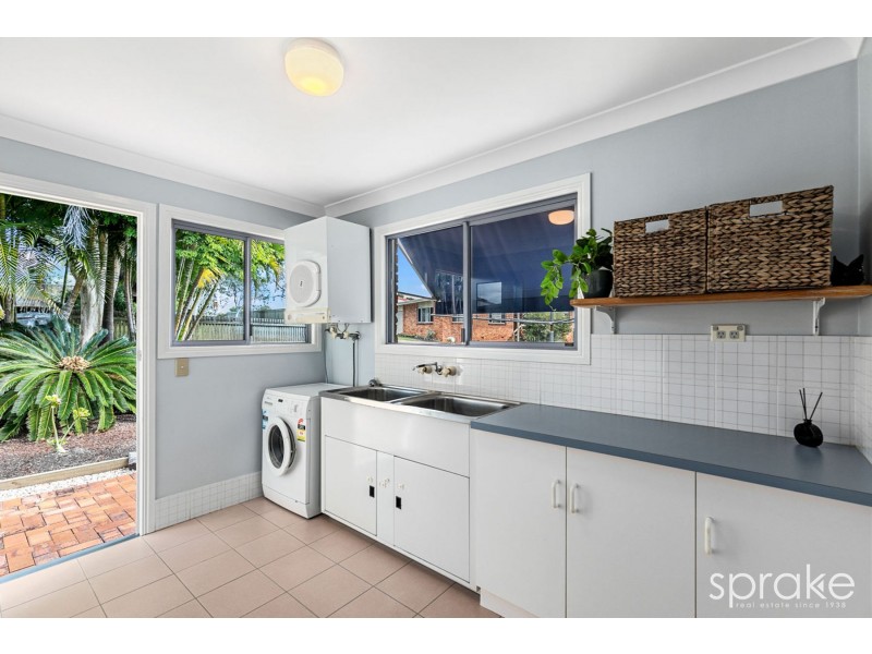 1 Yuruga Place, Tinana QLD 4650