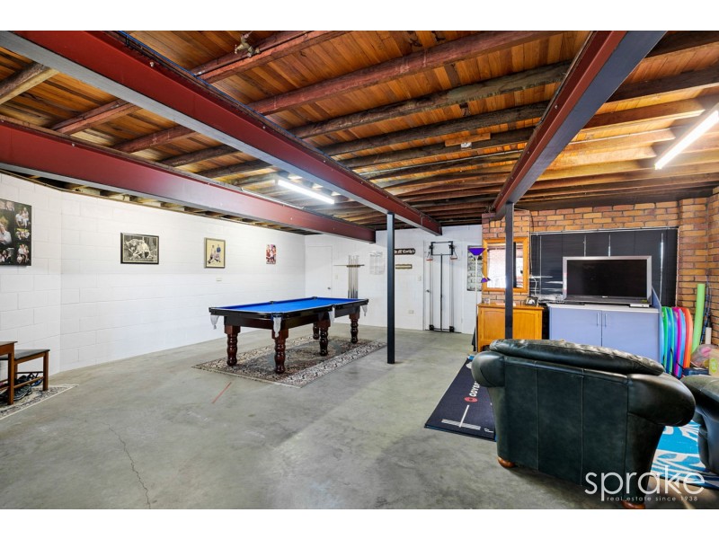 1 Yuruga Place, Tinana QLD 4650