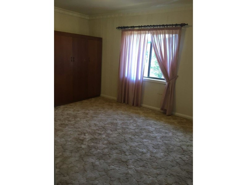 8 Errol Street, Maryborough QLD 4650