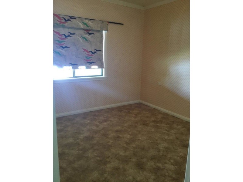 8 Errol Street, Maryborough QLD 4650