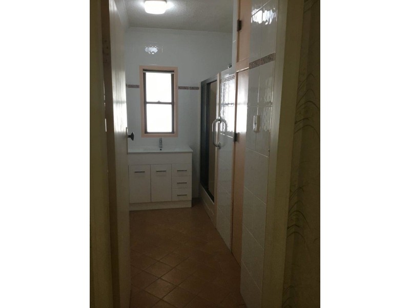 8 Errol Street, Maryborough QLD 4650