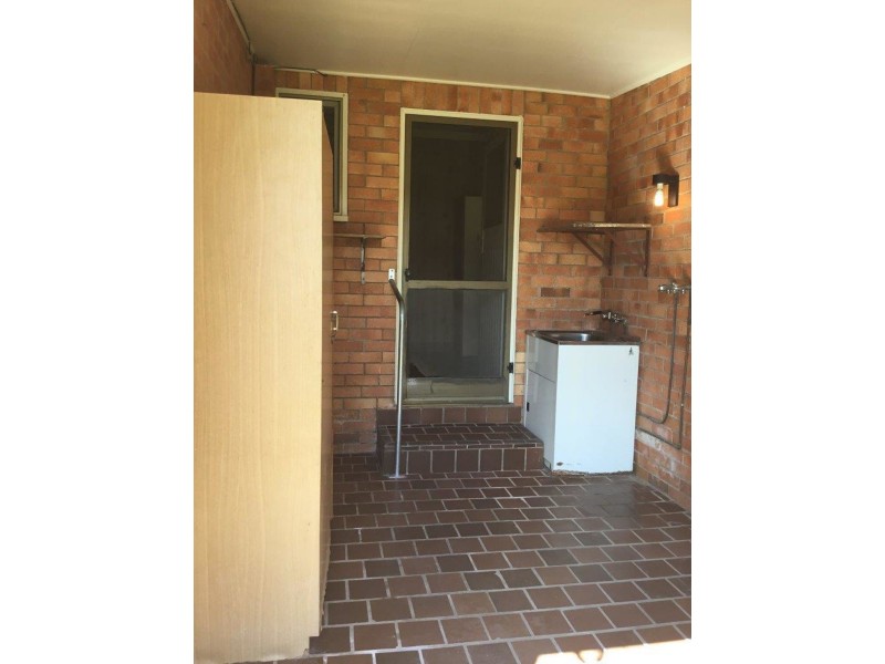 8 Errol Street, Maryborough QLD 4650