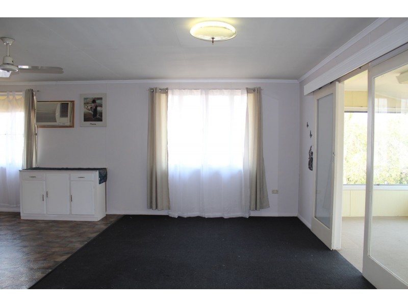 27 Churchill Street, Maryborough QLD 4650