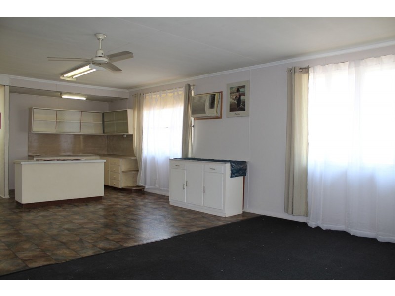 27 Churchill Street, Maryborough QLD 4650