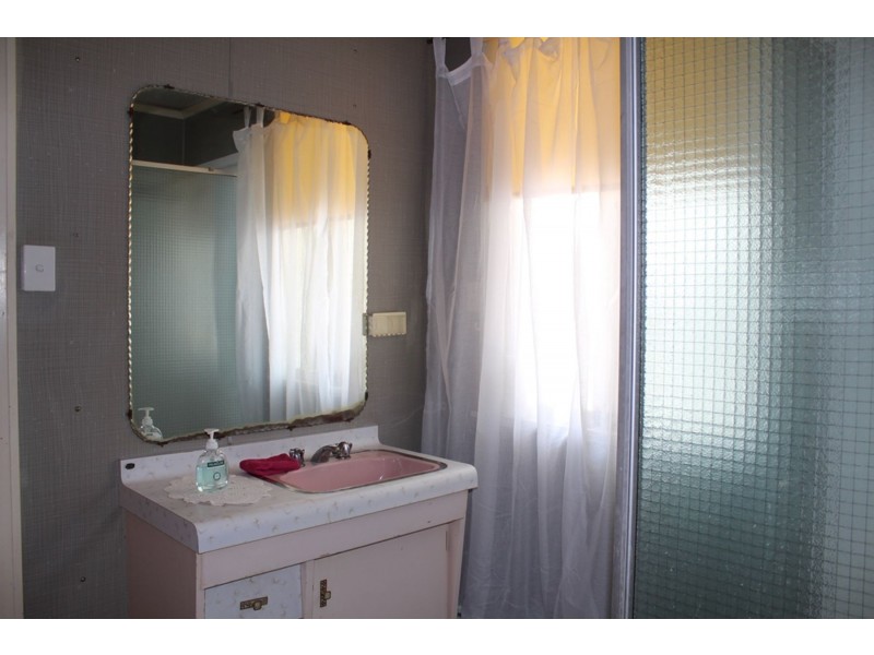 27 Churchill Street, Maryborough QLD 4650