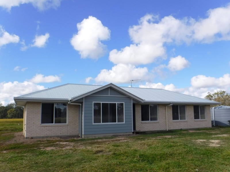 38-86 Keen Road, Pacific Haven QLD 4659