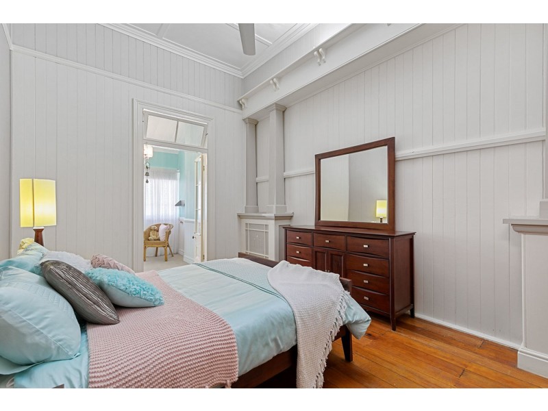 9 North Street, Maryborough QLD 4650