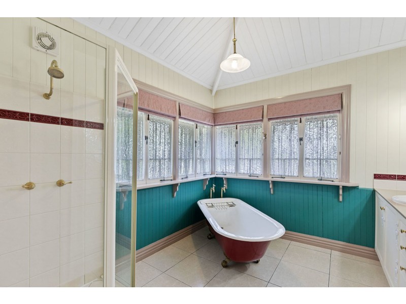 9 North Street, Maryborough QLD 4650