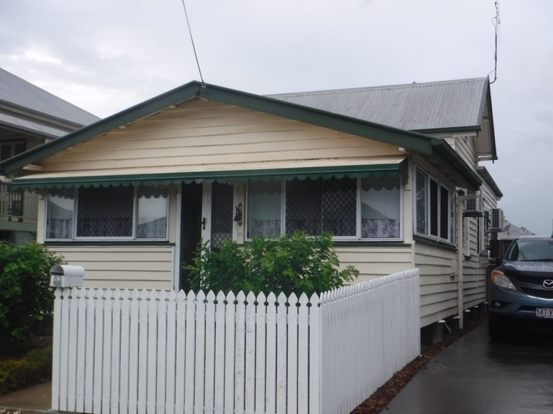 83 John Street, Maryborough QLD 4650