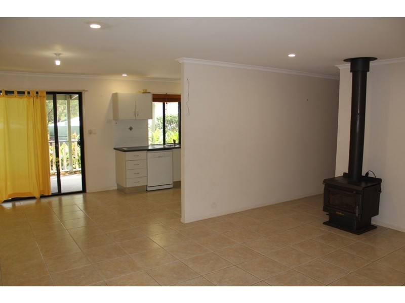 25 Dyson Street, Aldershot QLD 4650
