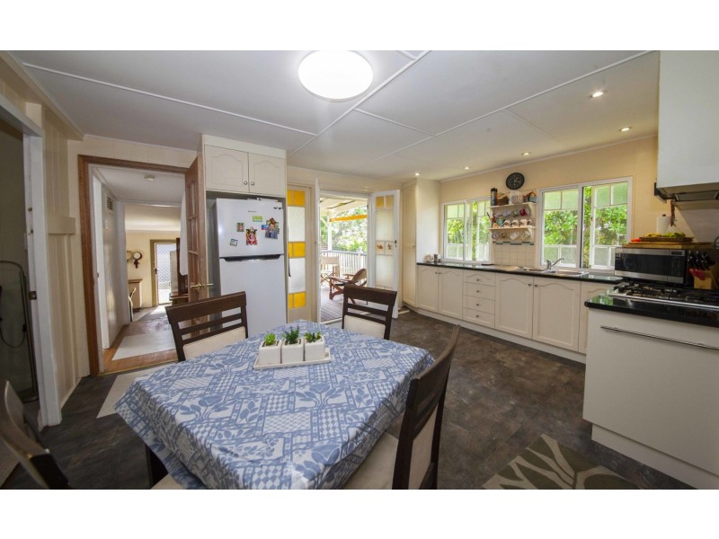 6 Waratah Street, Maryborough QLD 4650
