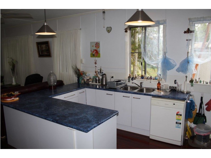 169 Teddington Road, Tinana QLD 4650