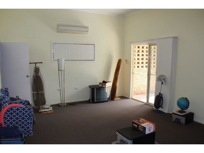 37 Herrenberg Street, Aldershot QLD 4650