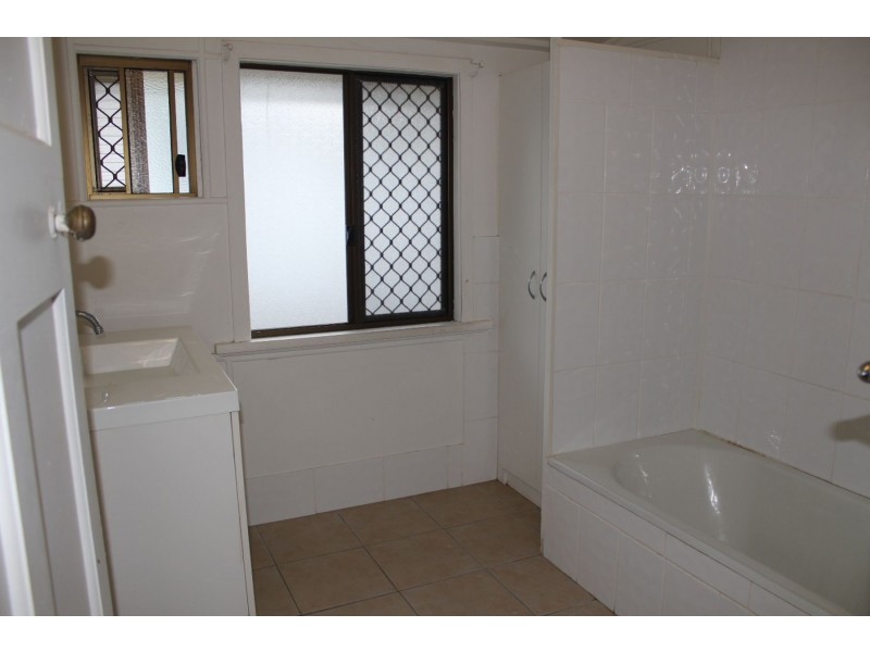 84 Russell Street, Maryborough QLD 4650