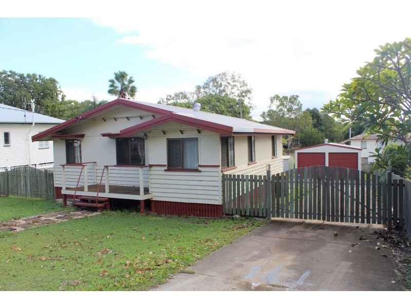 84 Russell Street, Maryborough QLD 4650