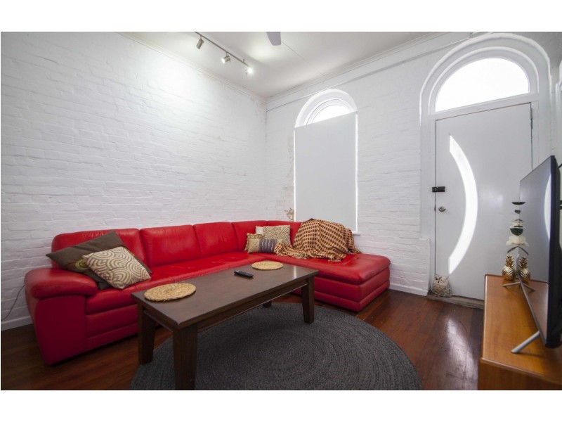 264 Kent Street, Maryborough QLD 4650