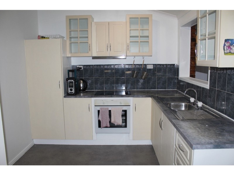 42 Lenthall Street, Aldershot QLD 4650