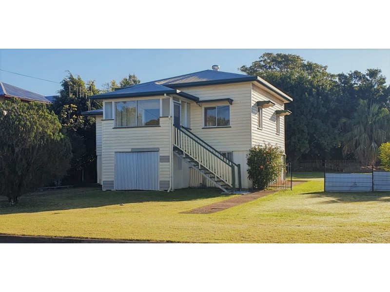 9 Alvie Street, Maryborough QLD 4650
