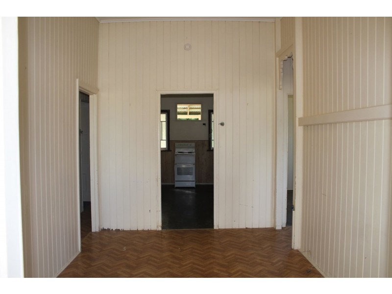 9 Alvie Street, Maryborough QLD 4650