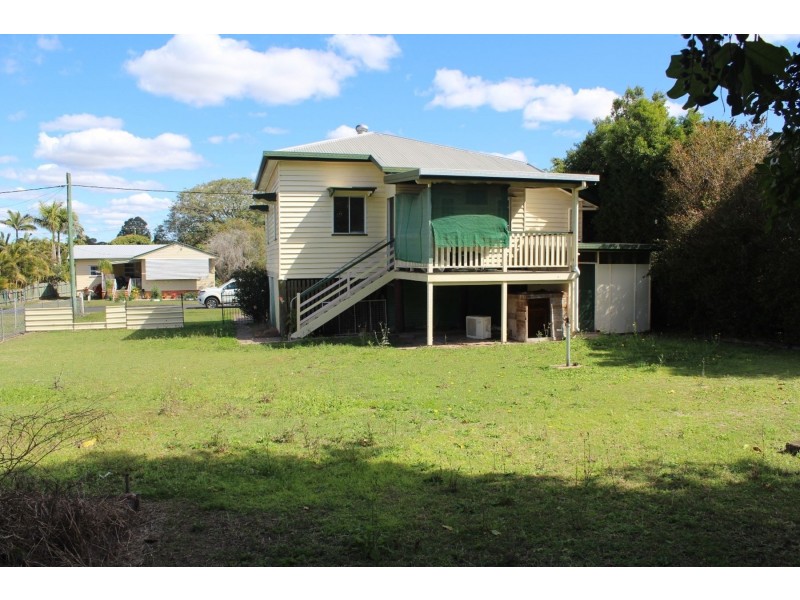 9 Alvie Street, Maryborough QLD 4650