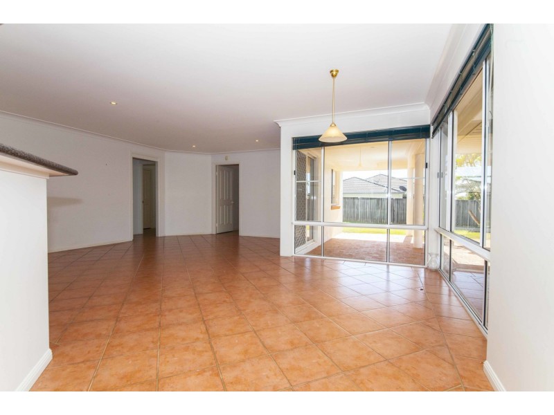 11 Kurrajong Way, Tinana QLD 4650